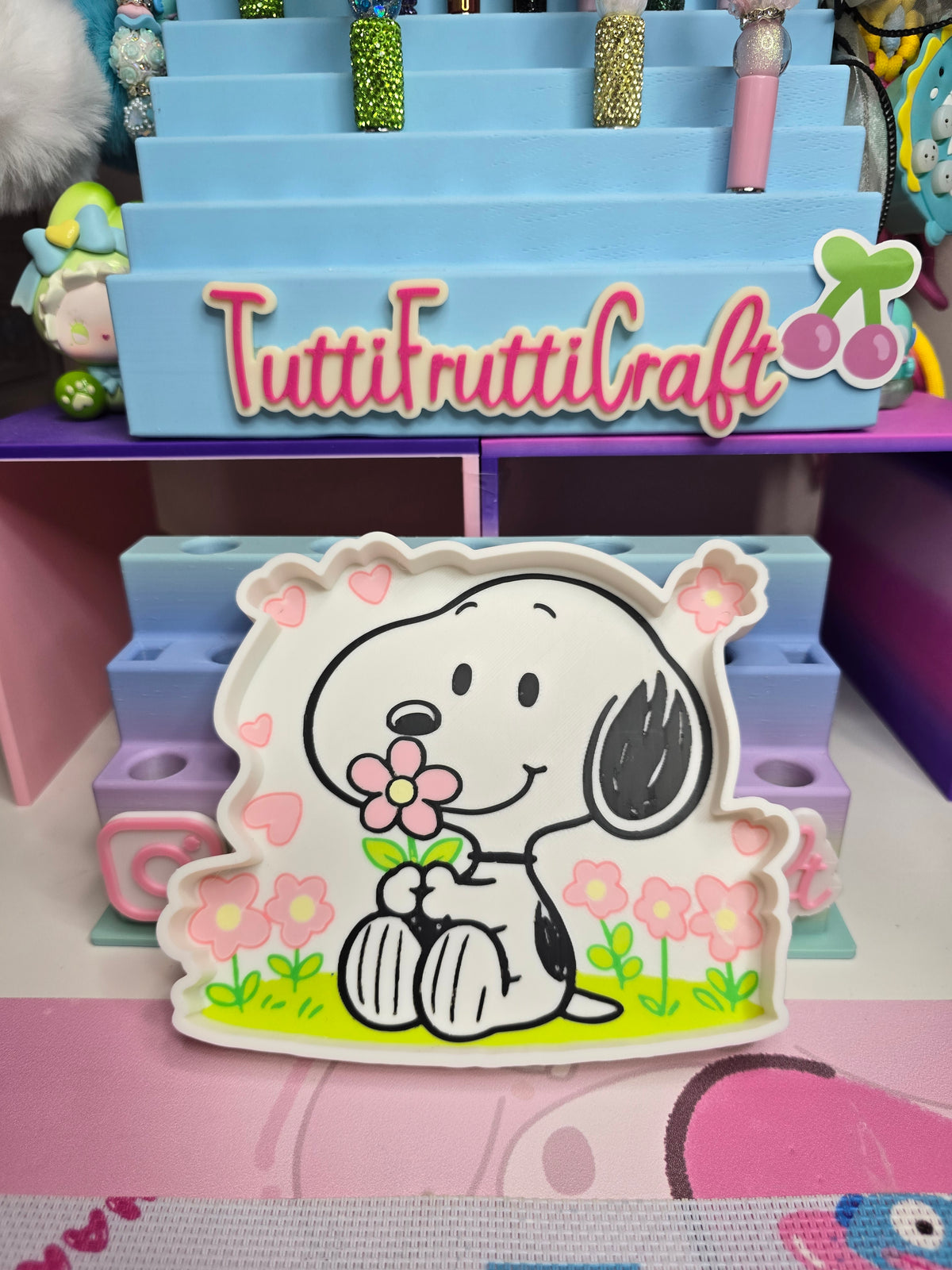 Tray Character