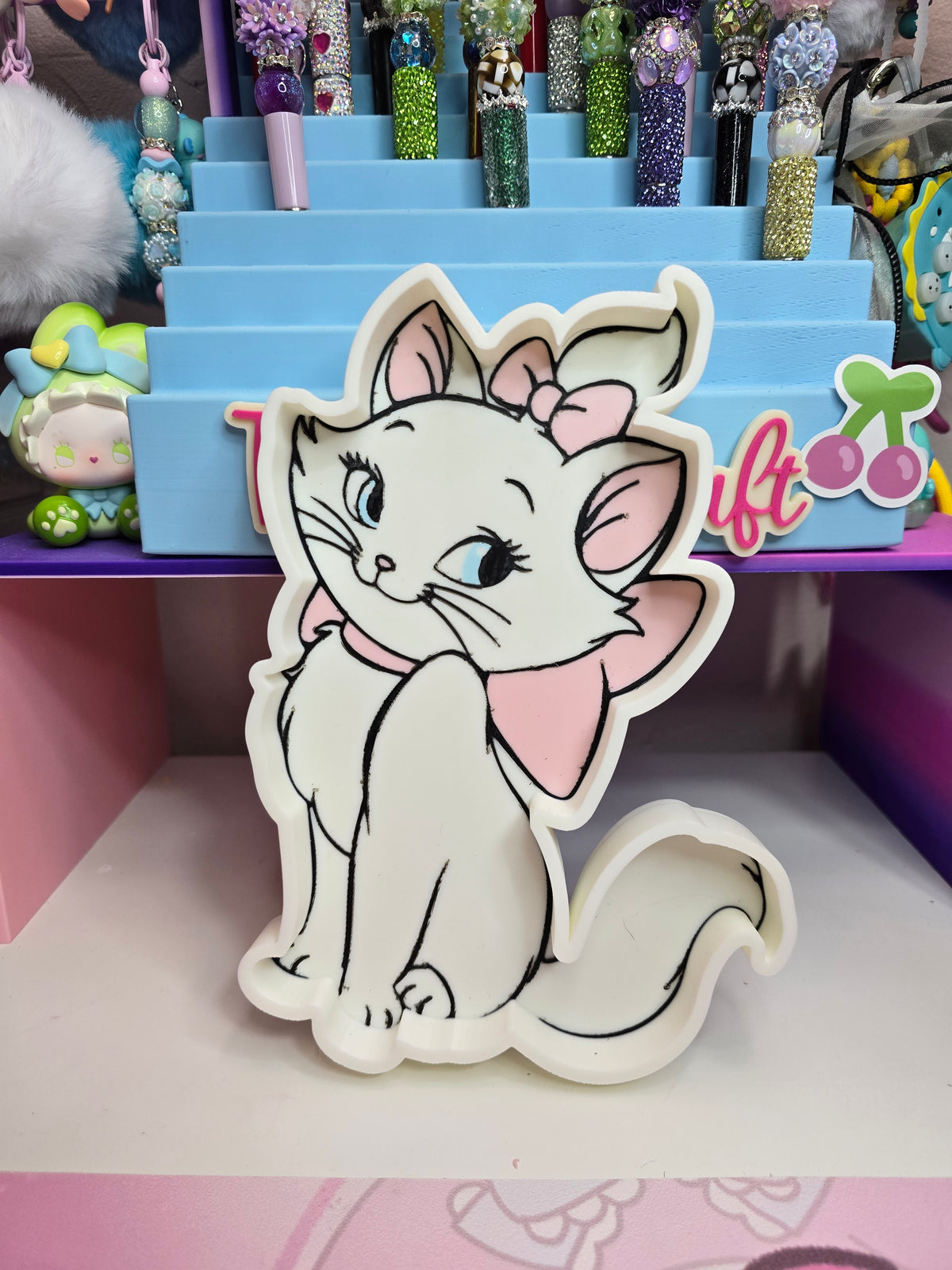 Tray Character