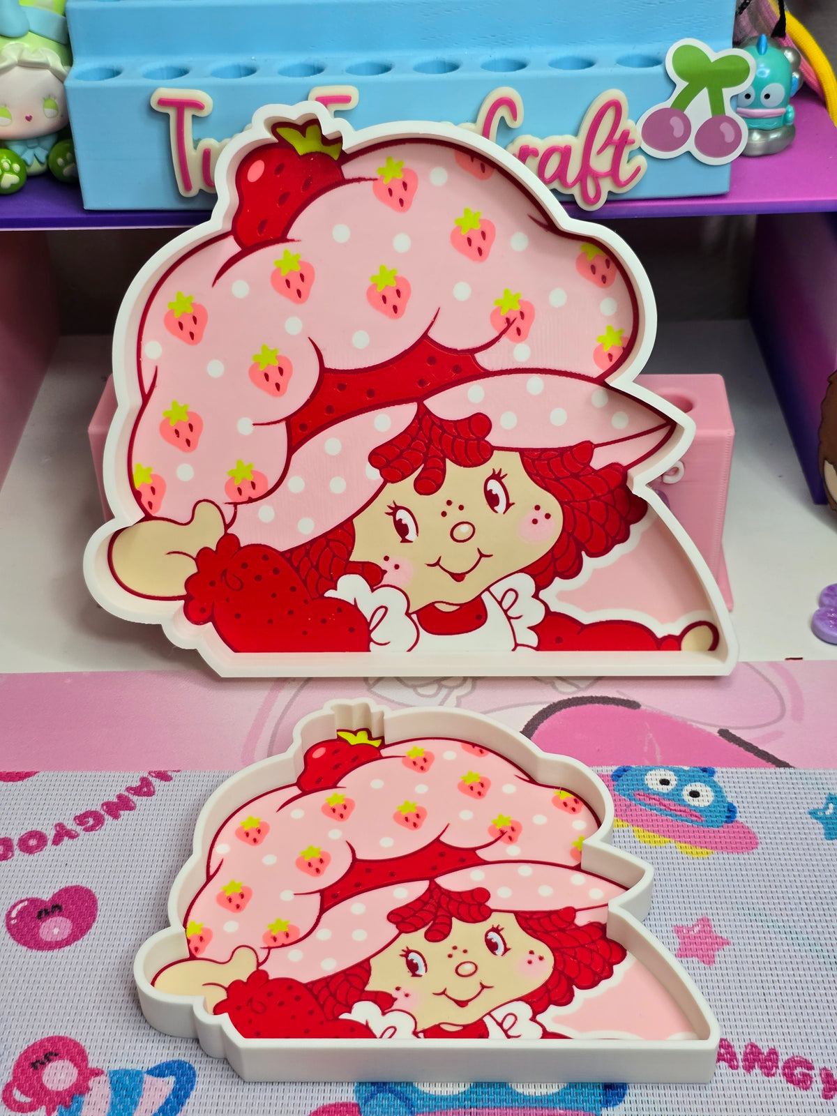 Tray Character