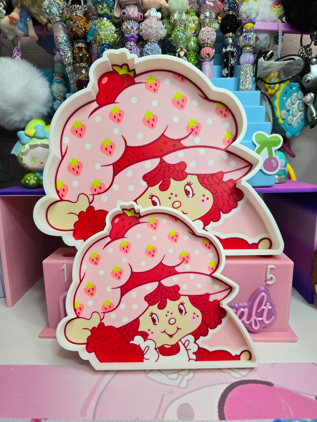 Tray Character
